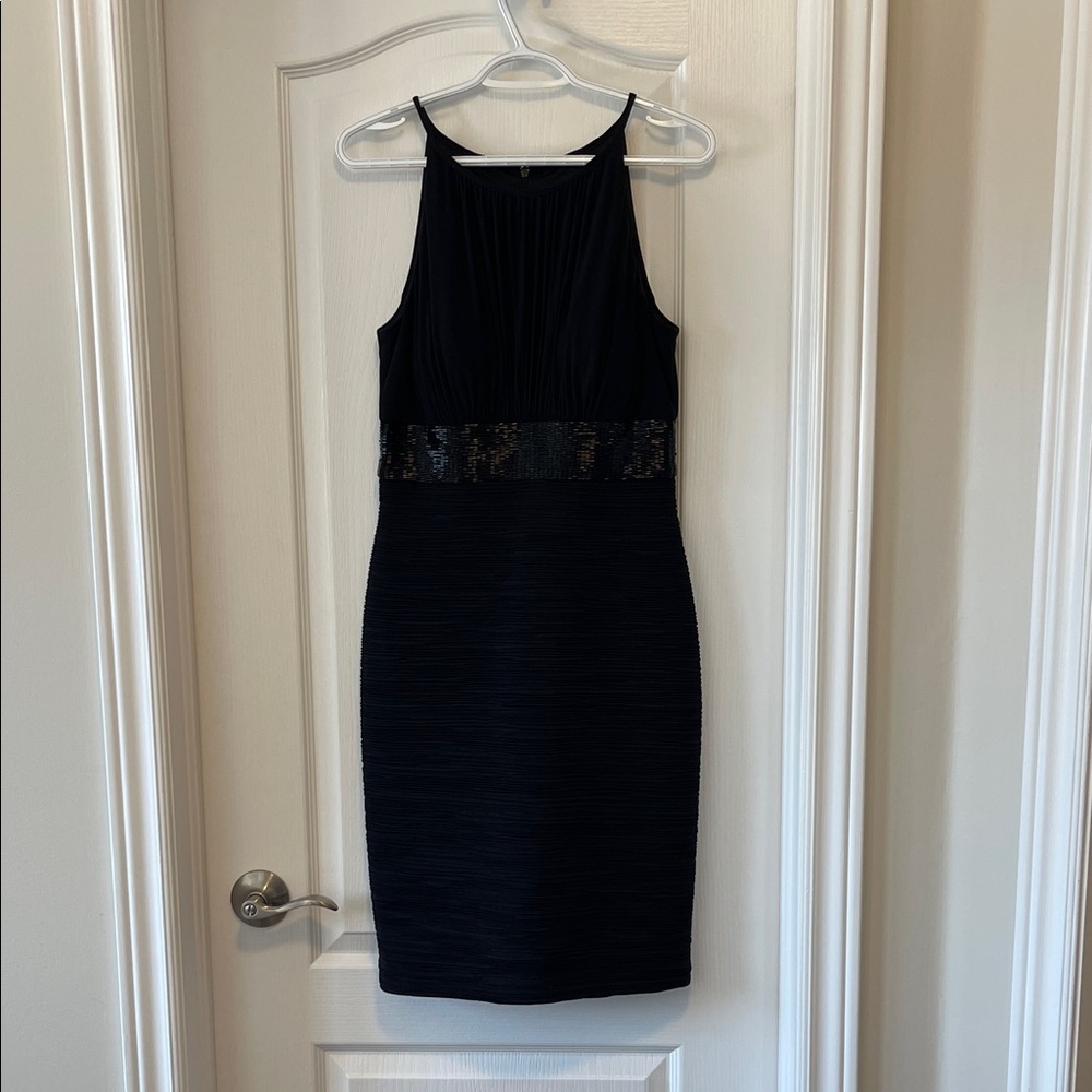 Elegant Black Sleeveless Dress